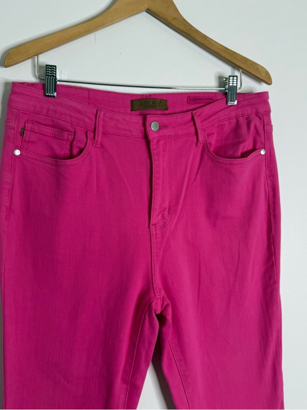 Judy Blue Garment Dyed Pink Flare Jeans Size 15/32 High Rise Raw Hem Stretch - Picture 6 of 7